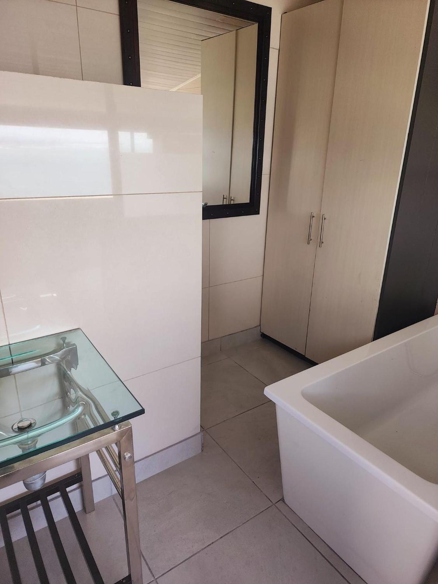 Bikini Beach Manor Apartment Gordons Bay